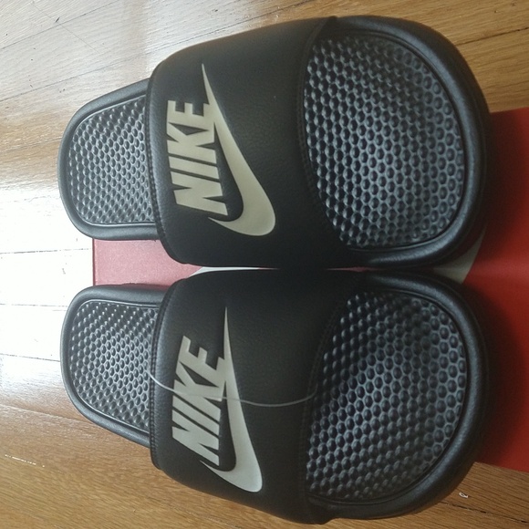 Nike Benassi Just Do It Slides - Picture 1 of 4